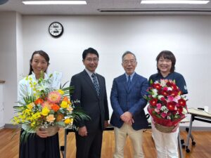 福祉ジャーナリストの町永氏をお招きし、院長の八森と対談形式の講演会を開催